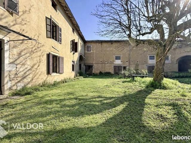 Appartement 64 m² Jassans Riottier