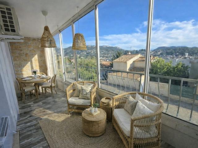 Appartement 65 m2 avec Jardin, Terrasse, Garage et Parking 64m² Ollioules
