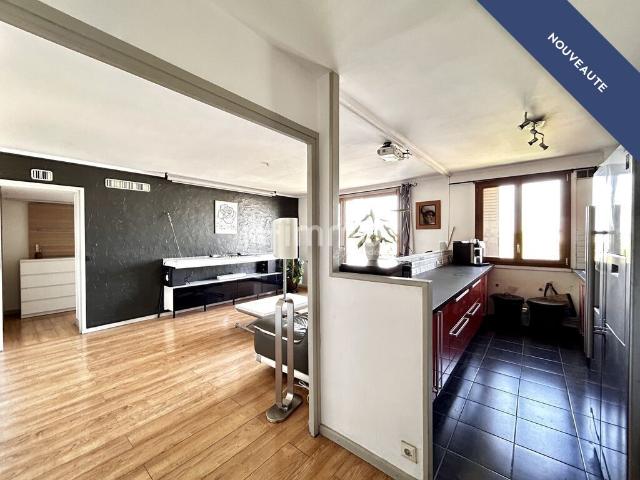 Appartement 65m2, dernier étage et 2 balcon