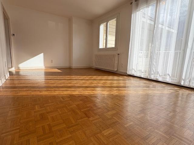 Appartement 68m2 de Type 3 avec garage proche Tram