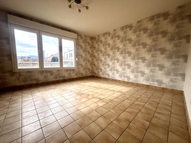 Appartement 68m2 2 chambres cave parking
