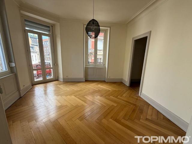 Appartement 6 pièce s