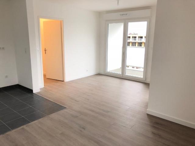 Appartement 6 pièces 64 m²