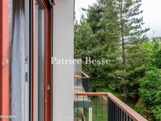 Appartement 6 pièces 74 m²