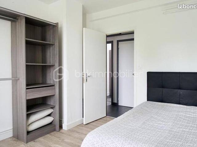 Appartement 6 pièces 80 m²
