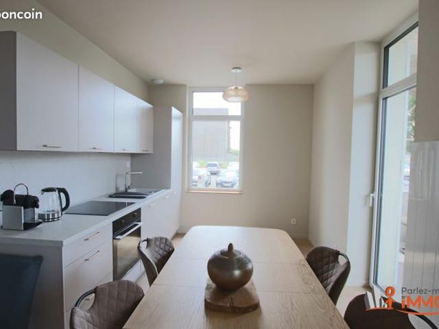 Appartement 6 pièces 81 m²