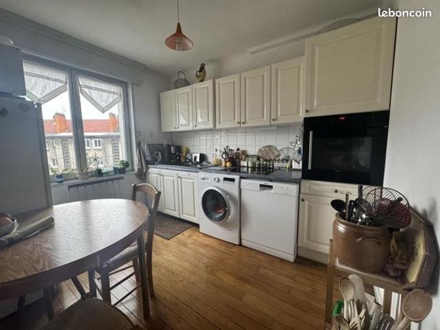 Appartement 6 pièces 81 m²