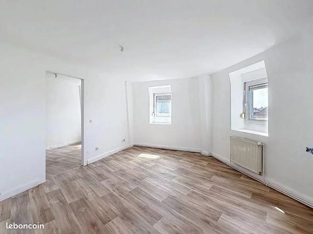 Appartement 6 pièces 85 m²