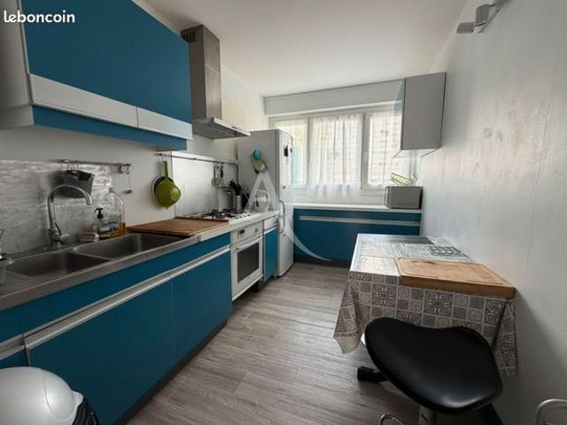Appartement 6 pièces 93 m²