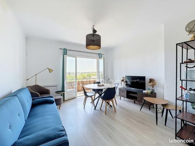 Appartement 6 pièces 93 m²