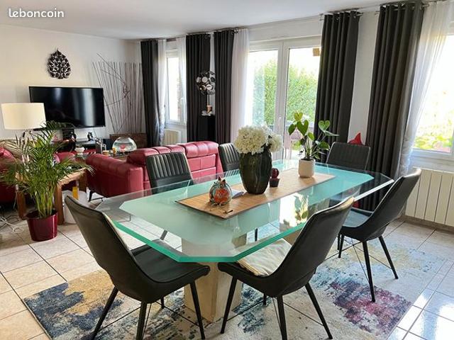 Appartement 6 pièces 93 m²