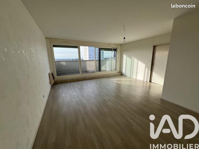 Appartement 6 pièces 93 m²
