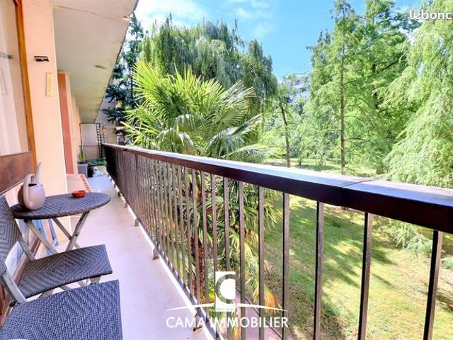 Appartement 6 pièces 93 m²