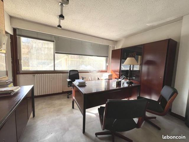 Appartement 6 pièces 93 m²