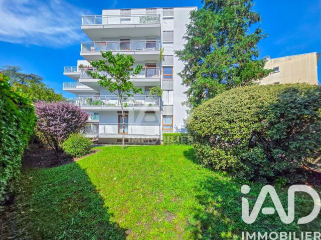 Appartement 6 pièces 97 m²