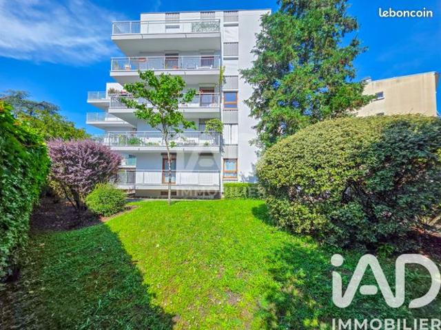 Appartement 6 pièces 97 m²