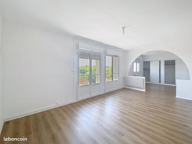 Appartement 6 pièces 94 m²