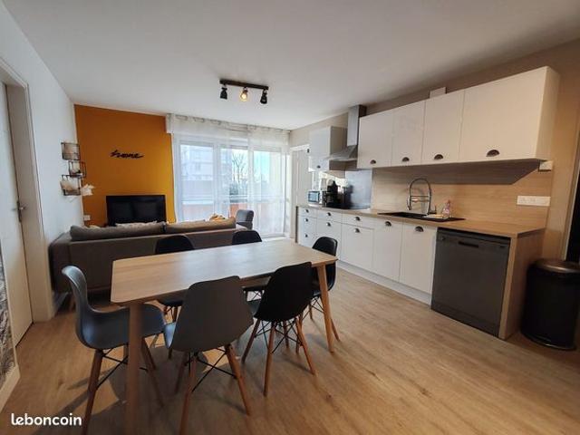 Appartement 6 pièces 96 m²