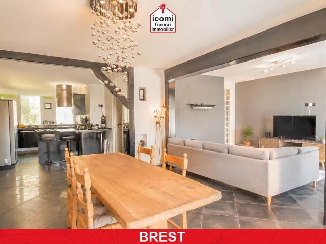 Appartement 6 pièces 96 m²
