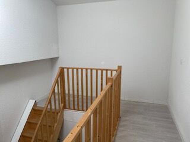 Appartement 6 pièces, 98 m² à louer à Cavignac 33620