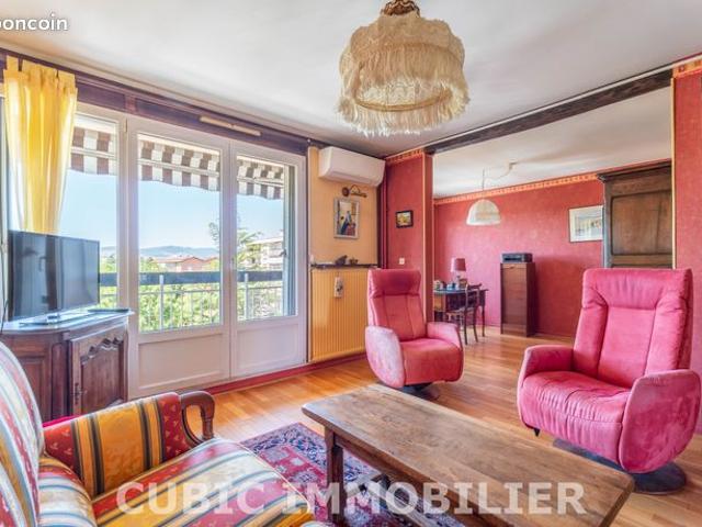 Appartement 6 pièces 98 m²