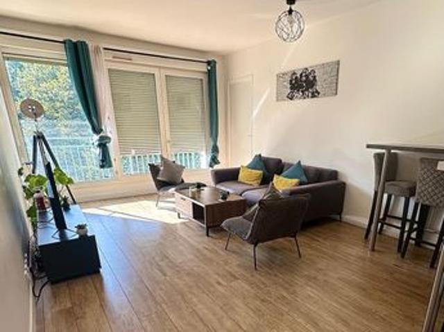 Appartement 6 pièces 101 m²