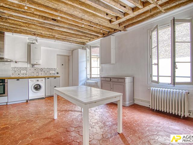 Appartement 6 pièces 102 m²