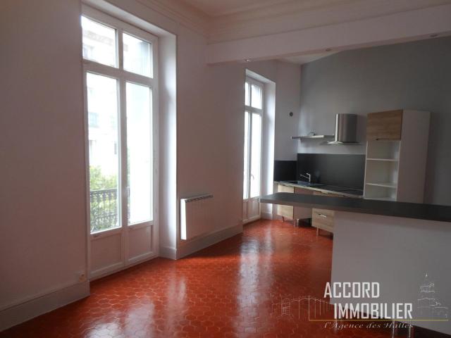 Appartement 6 pièces 102 m²