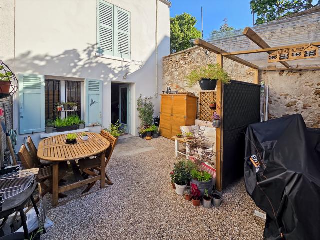Appartement 6 pièces 103 m²
