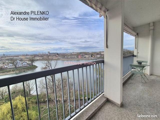 Appartement 6 pièces 103 m²