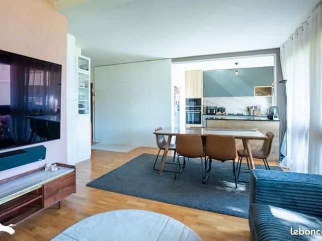 Appartement 6 pièces 103 m²