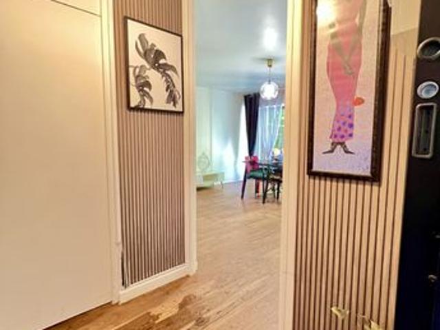 Appartement 6 pièces 104 m²