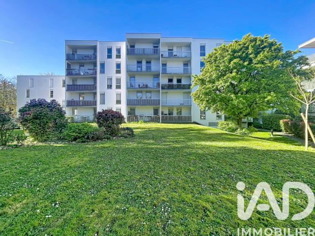 Appartement 6 pièces 104 m²