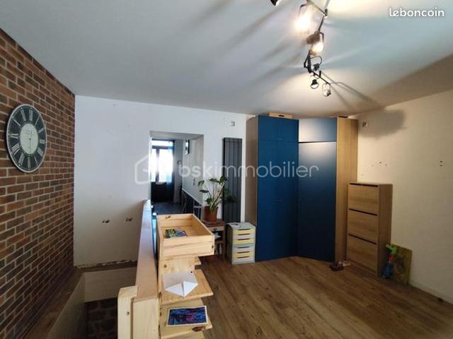 Appartement 6 pièces 104 m²