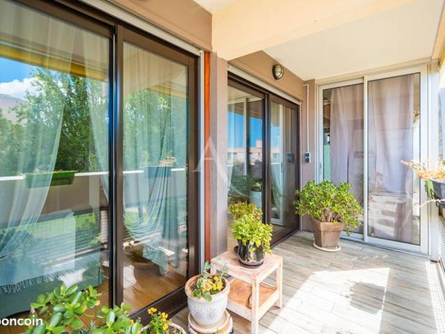 Appartement 6 pièces 105 m²