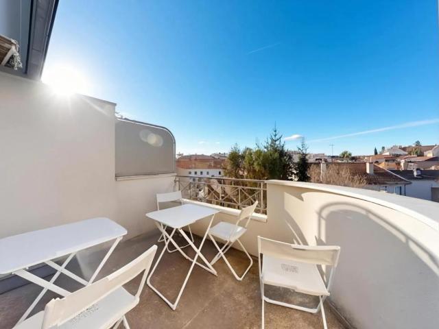 Appartement 6 pièces 105 m²