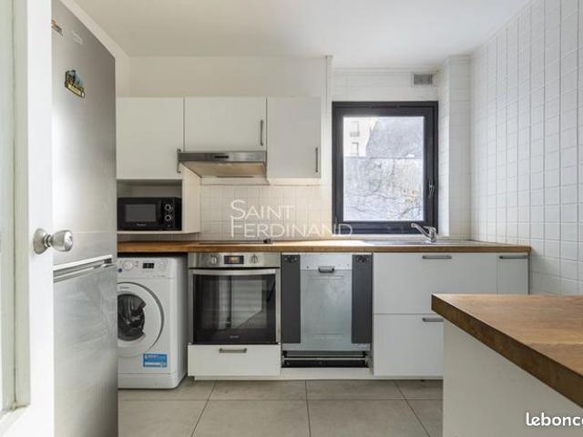 Appartement 6 pièces 105 m²