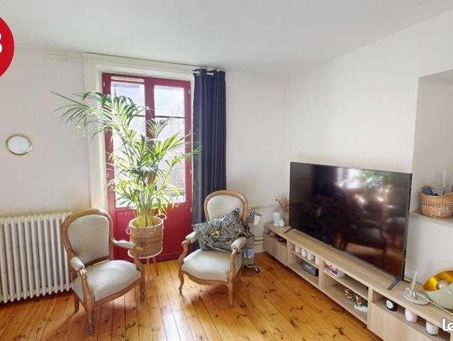 Appartement 6 pièces 105 m²