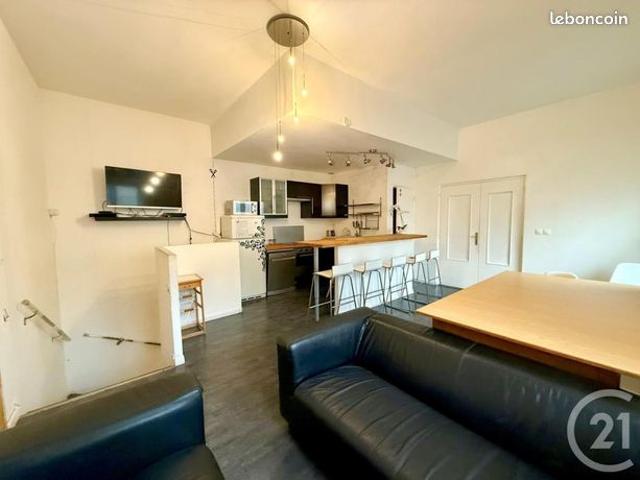 Appartement 6 pièces 106 m²
