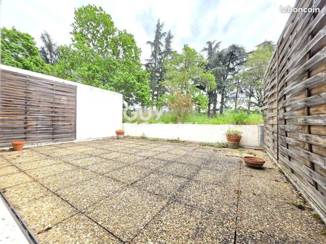 Appartement 6 pièces 107 m²