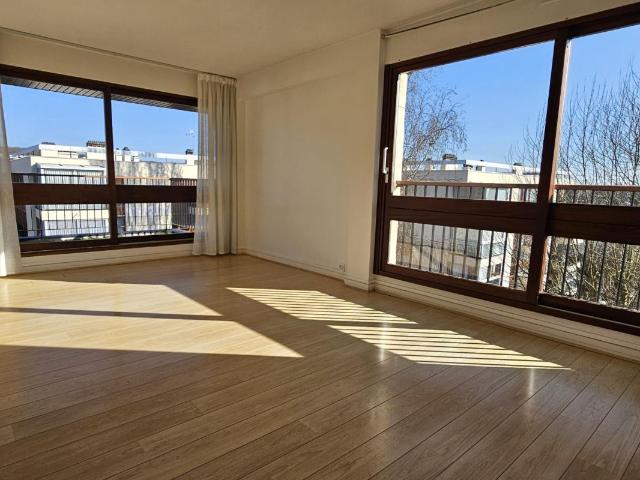 Appartement 6 pièces 107 m²