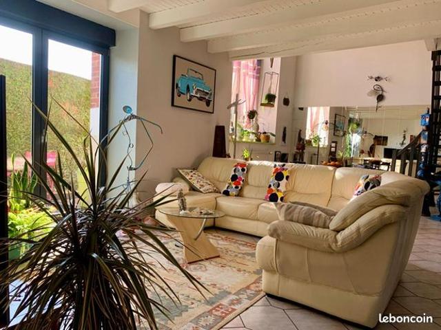 Appartement 6 pièces 107 m²