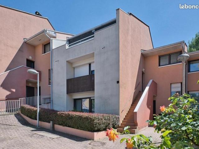 Appartement 6 pièces 108 m²