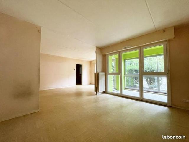 Appartement 6 pièces 108 m²