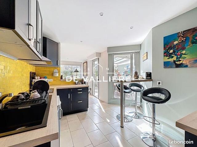 Appartement 6 pièces 108 m²