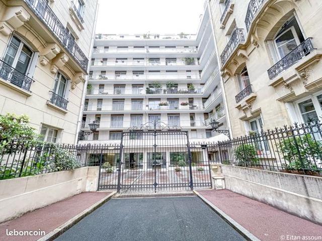 Appartement 6 pièces 109 m²