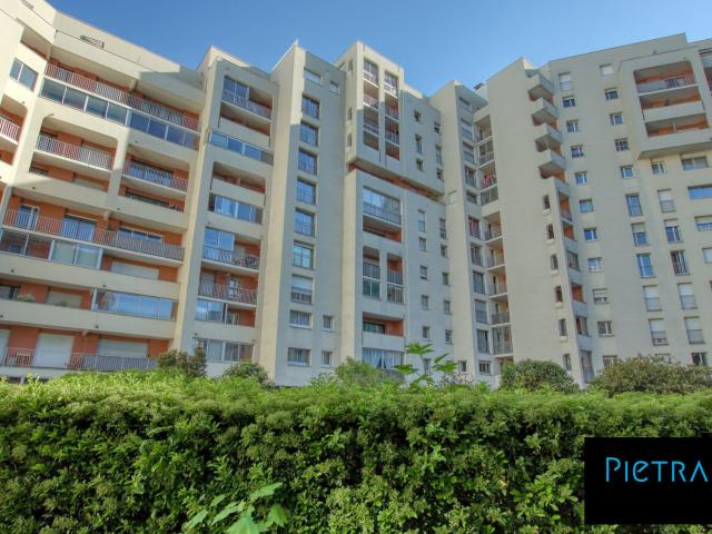 Appartement 6 pièces 109 m²