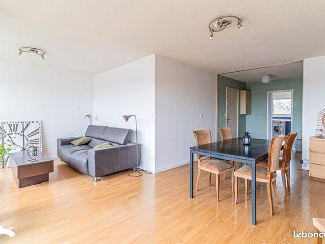 Appartement 6 pièces 110 m²
