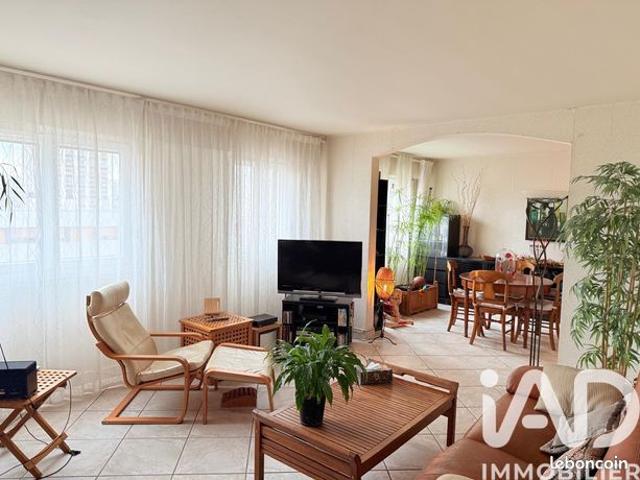 Appartement 6 pièces 110 m²