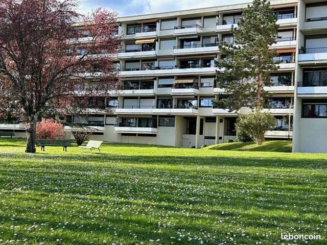 Appartement 6 pièces 110 m²